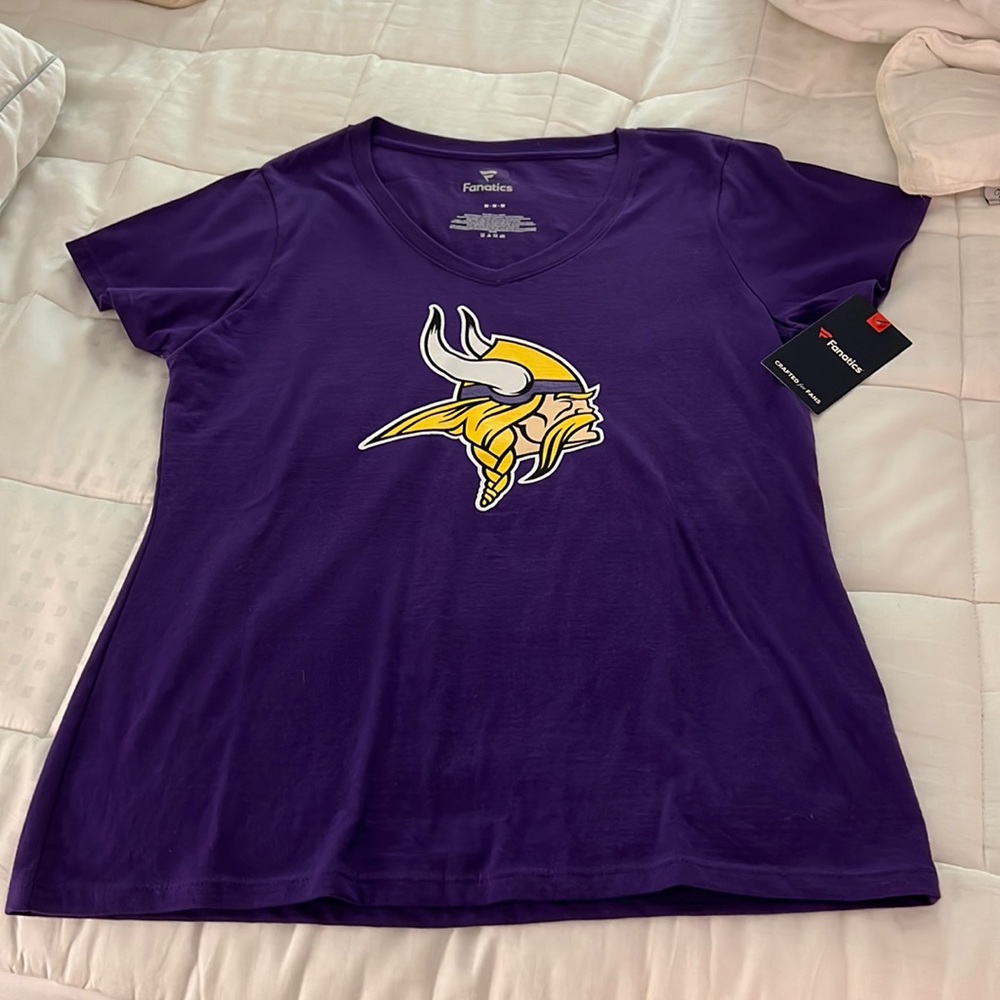 Minnesota Vikings Womens V-Neck